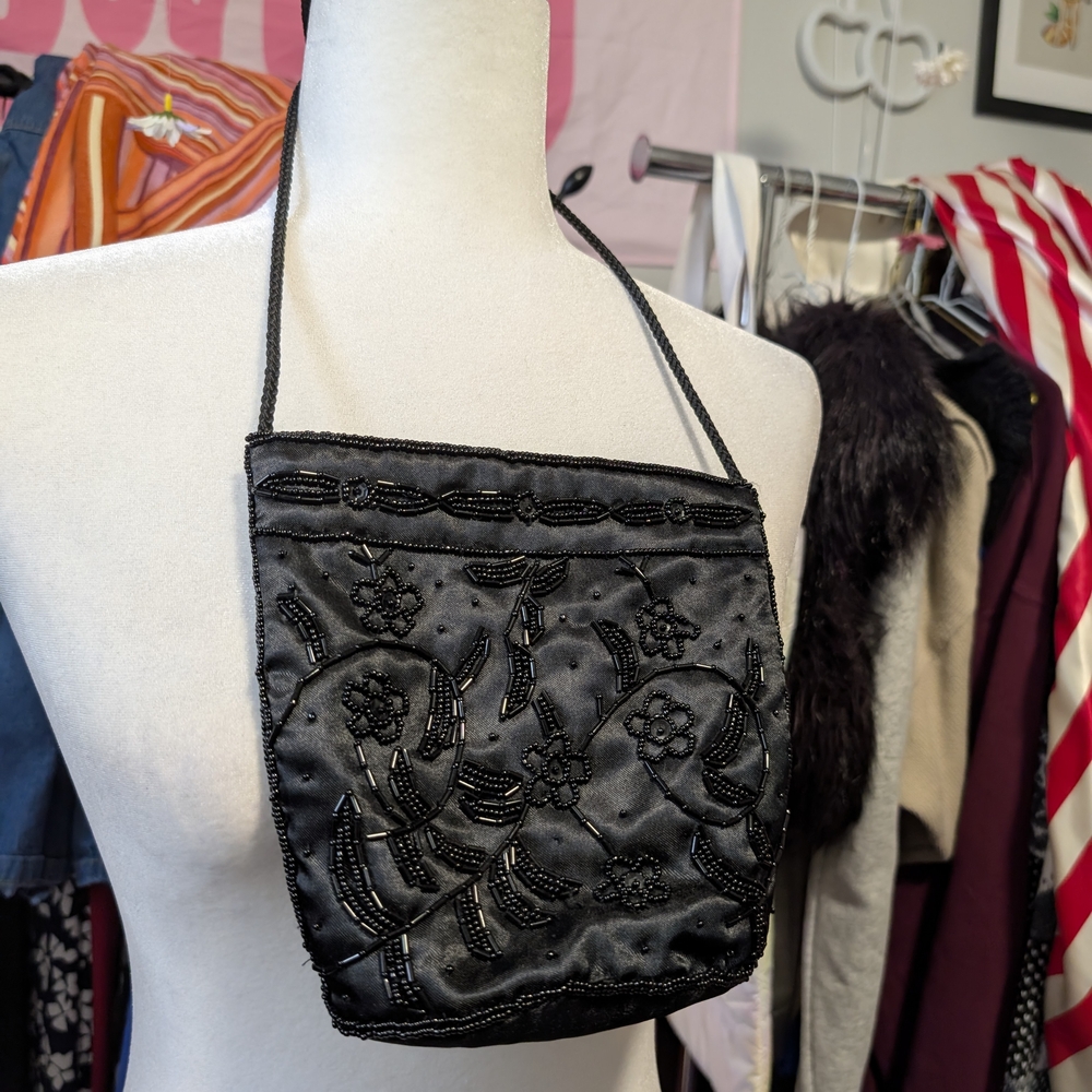 Elegant Black Beaded Women's Bag - Picture 2 of 5